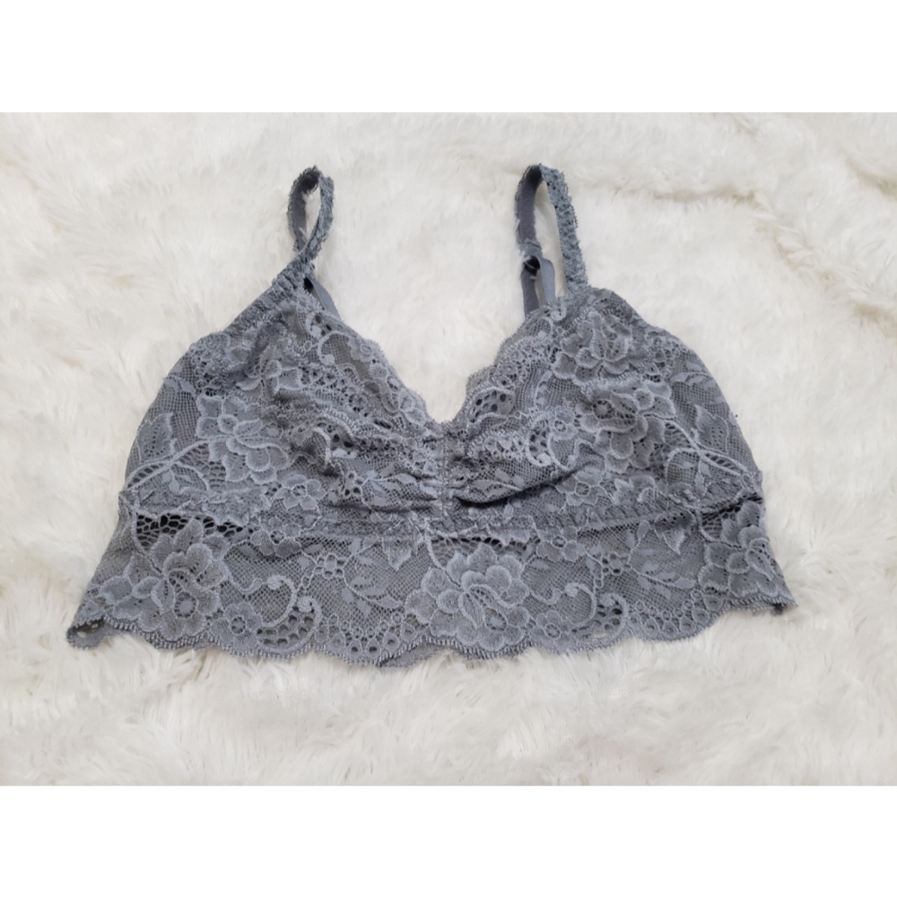 Pink Victoria's secret gray lace bralette bra stretch size small